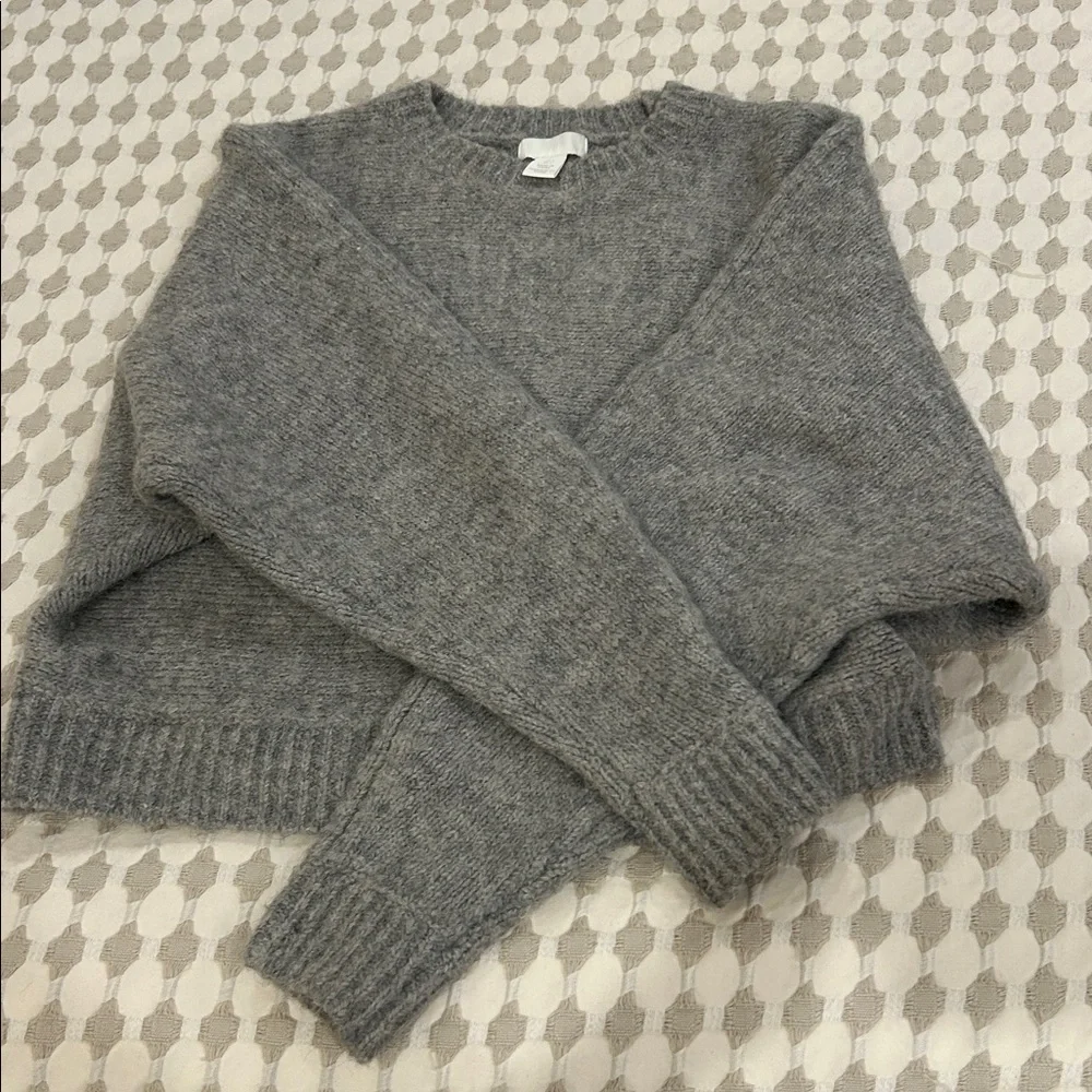 H&M cropped and boxy sweater - Picture 5 of 5